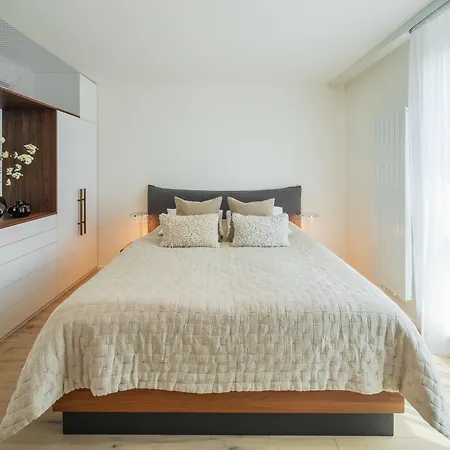 My Second - Krymska 31, 612 Appartement Prague